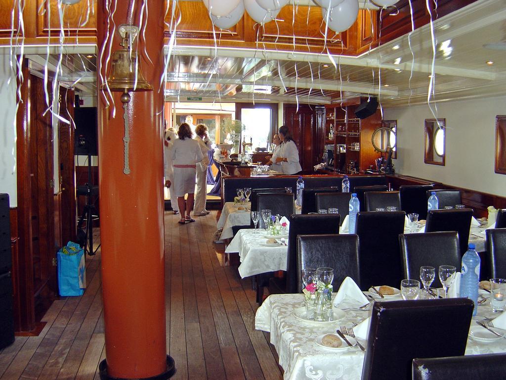 מלון אנטוורפן Boat Barkentijn Marjorie מראה חיצוני תמונה